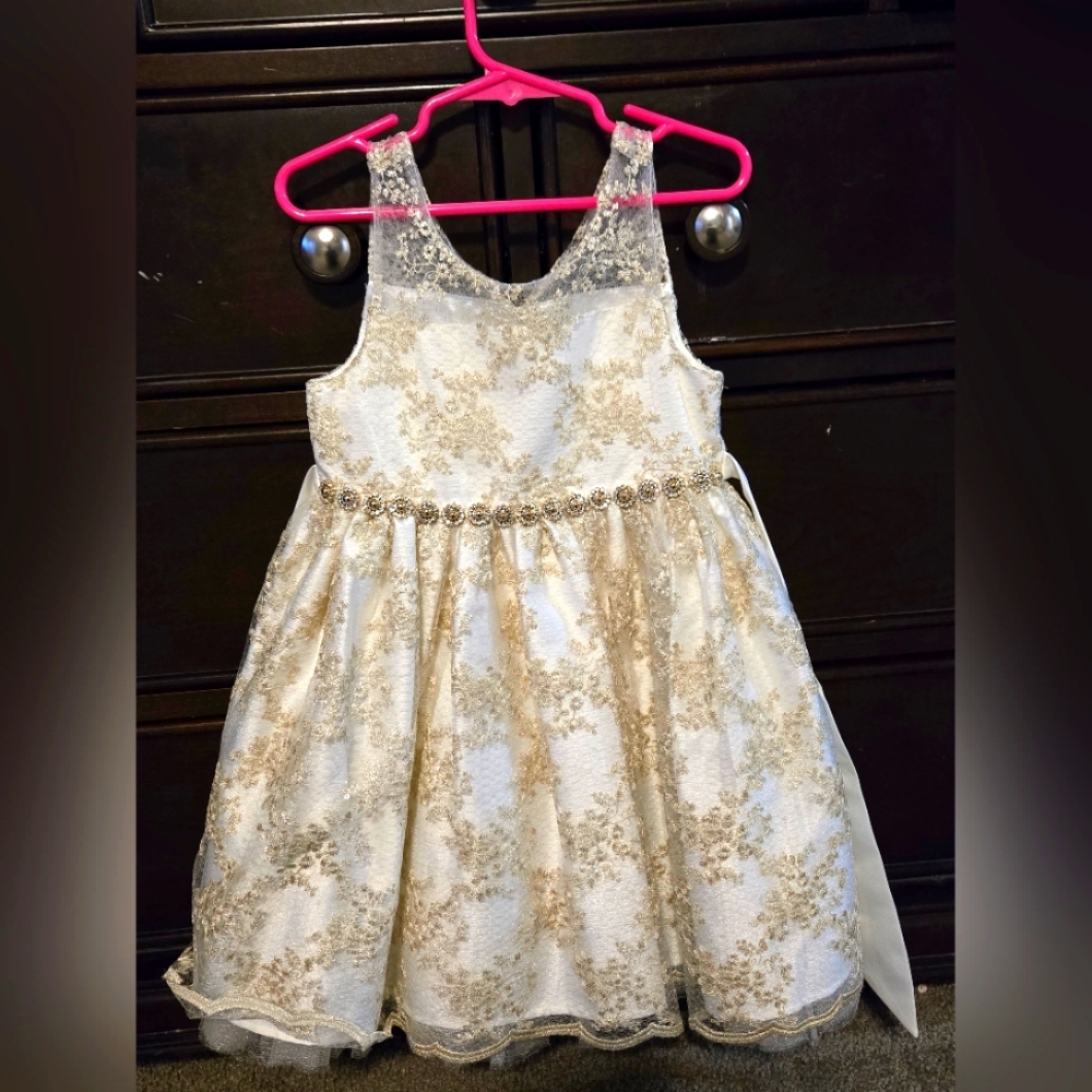 American Princess 4t Elegant Cream and Gold  Dress